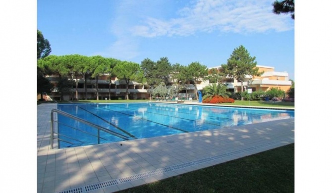 Modern Apartment - Pool - Tennis courts