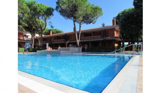 Stunning Residence - Swimming Pool - Parking - Airco - Washing Machine