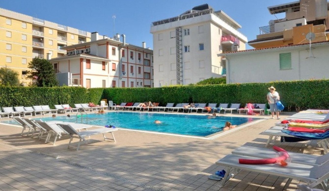 Apartment in Bibione Spiaggia with communal pool