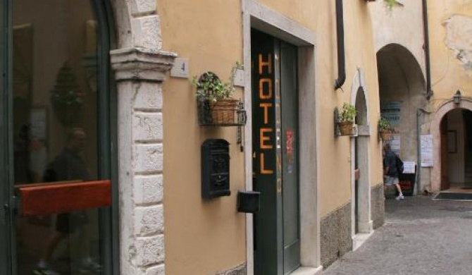 Hotel Modena