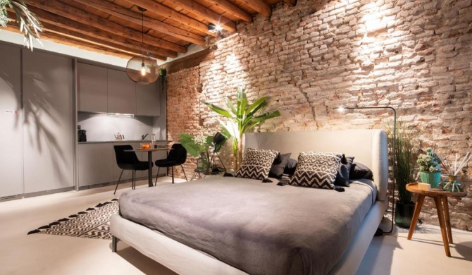 OFFICINE CAVOUR Apartment